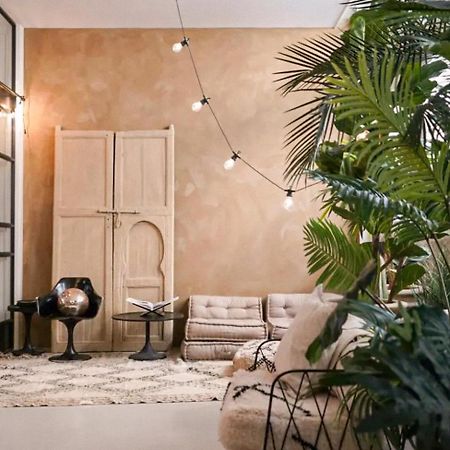 Haert Boutique Wellness Suites City Centre Хаарлем Екстериор снимка