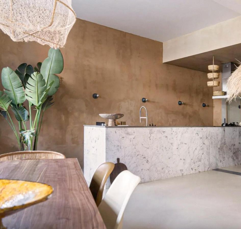 Haert Boutique Wellness Suites City Centre Хаарлем Екстериор снимка