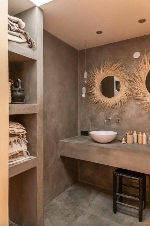 Haert Boutique Wellness Suites City Centre Хаарлем Екстериор снимка