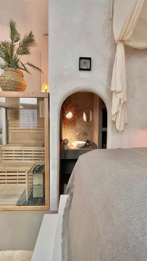 Haert Boutique Wellness Suites City Centre Хаарлем Екстериор снимка